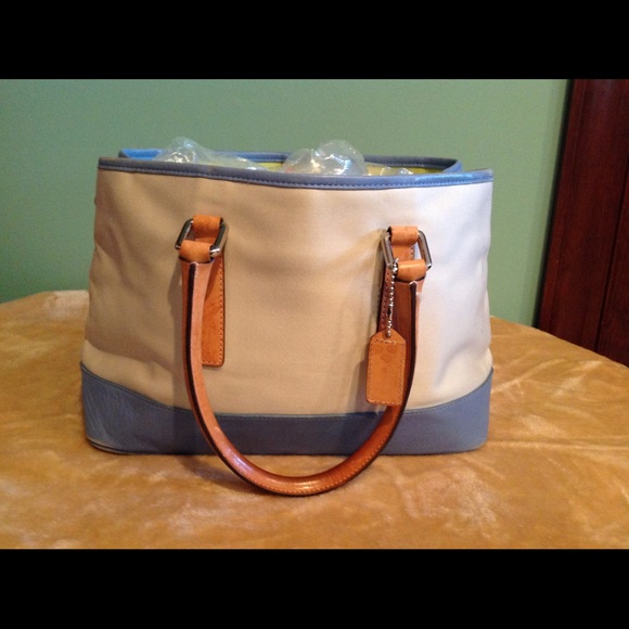 Coach handbag - Picture 1 of 8